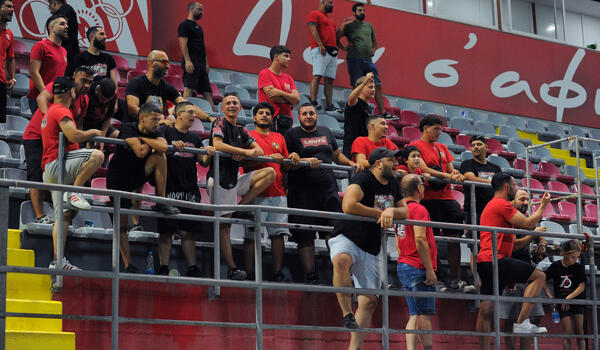 'Ερυθρόλευκο' μήνυμα ενόψει Ανόρθωσης: «Κάθε φωνή...» image