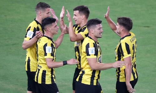 Super League: Από... αέρος η ΑΕΚ νίκησε 3-0 τον ΟΦΗ thumb