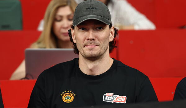Χωρίς Οσμάν και Σλούκα με Ολυμπιακό στο «Game 4» image
