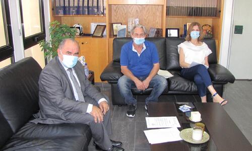 Ο Πρόεδρος ΚΟΑ συναντήθηκε με το Κ.Σ. Πεντακώμου thumb