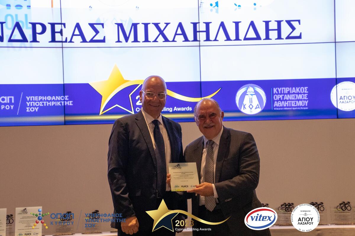 Ο Ανδρέας Μιχαηλίδης τιμήθηκε στις ετήσιες βραβεύσεις της ποδηλασίας thumb