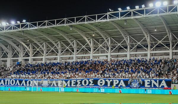 2.000+ διαρκείας: Ο κόσμος του Απόλλωνα βάζει πλάτη! image