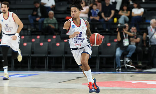 Euroleague: Ψάχνουν αντίδραση Εφές και Παρί thumb