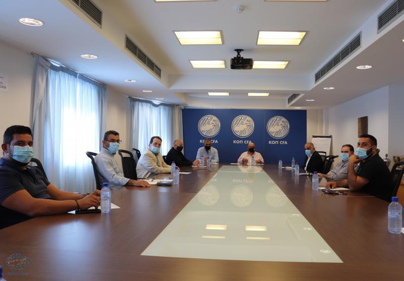 Συνάντηση Προέδρου ΚΟΠ με Προέδρους Β' Κατηγορίας thumb