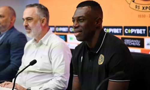«Φρεσκάρισμα» στην επιθετική γραμμή των «λεόντων» thumb