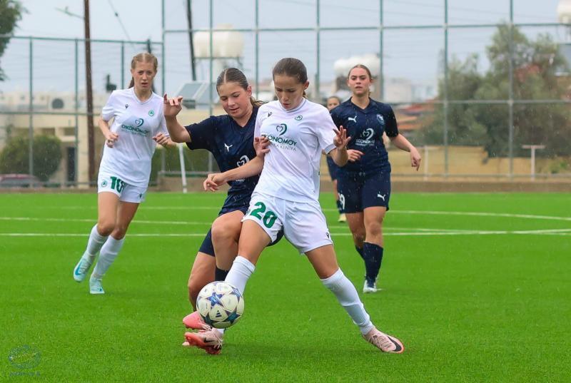 Προχώρησαν με νίκες Apollon Ladies και Ολυμπιακός WFS thumb