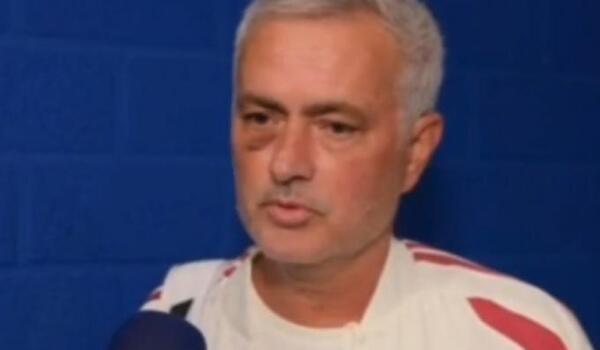 Μουρίνιο: Με μαυρισμένο μάτι στο φιλικό με τη Σάλκε – Τι συνέβη (vid) image