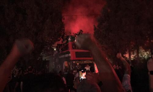 Απίστευτη υποδοχή: Η αποστολή στο 