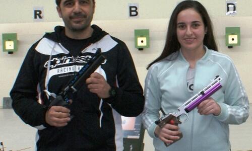 Σκοποβολή: Εκεί που «κάνουν παιγνίδι»… τα κορίτσια thumb
