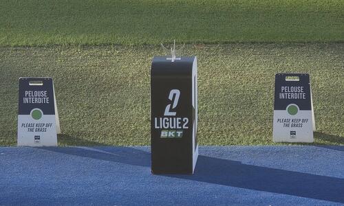 Ligue 2: Αναβλήθηκε αγώνας λόγω των διαδηλώσεων στη Γαλλία thumb