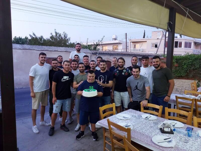 Μια αξιοθαύμαστη ενέργεια παικτών του (περσινού) Οθέλλου  thumb