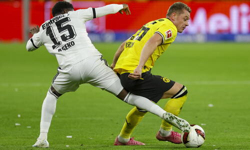 BUNDESLIGA: Δεν αφήνει την κορυφή η Ντόρτμουντ thumb