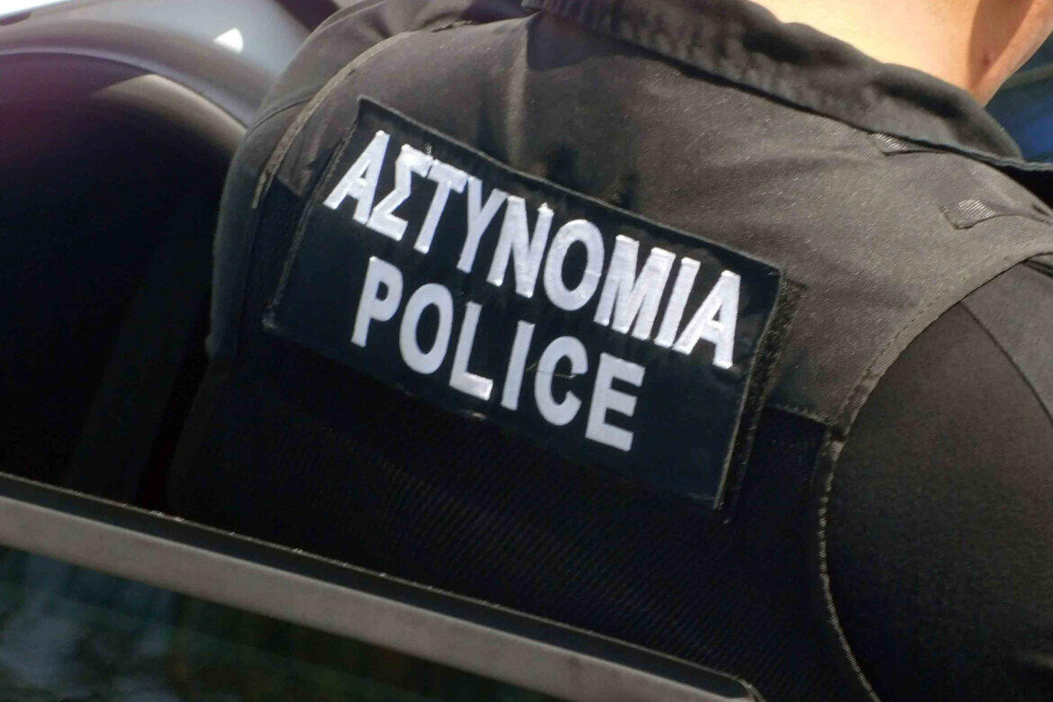 Επεισόδια ΑΕΛ-ΑΠΟΕΛ: Σύλληψη 19χρονου  thumb