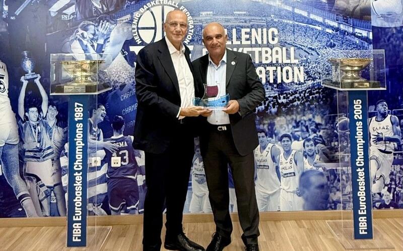 Επίσκεψη αντιπροσωπείας της ΚΟΚ στα γραφεία της ΕΟΚ thumb