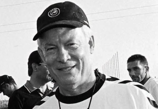 Θλίψη στο ποδόσφαιρο μας - «Έφυγε» ο μεγάλος Τάκης Χαραλάμπους thumb