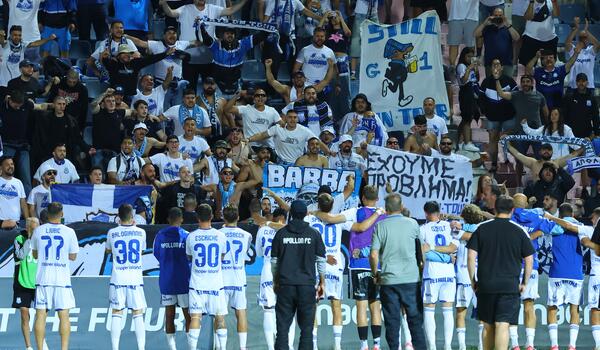 Σφραγίζει πρόκριση και απολαμβάνει την ιστορική στιγμή image