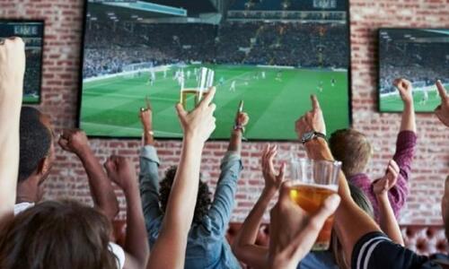 Πώς η Premier League γεμίζει τις παμπ της Βρετανίας thumb