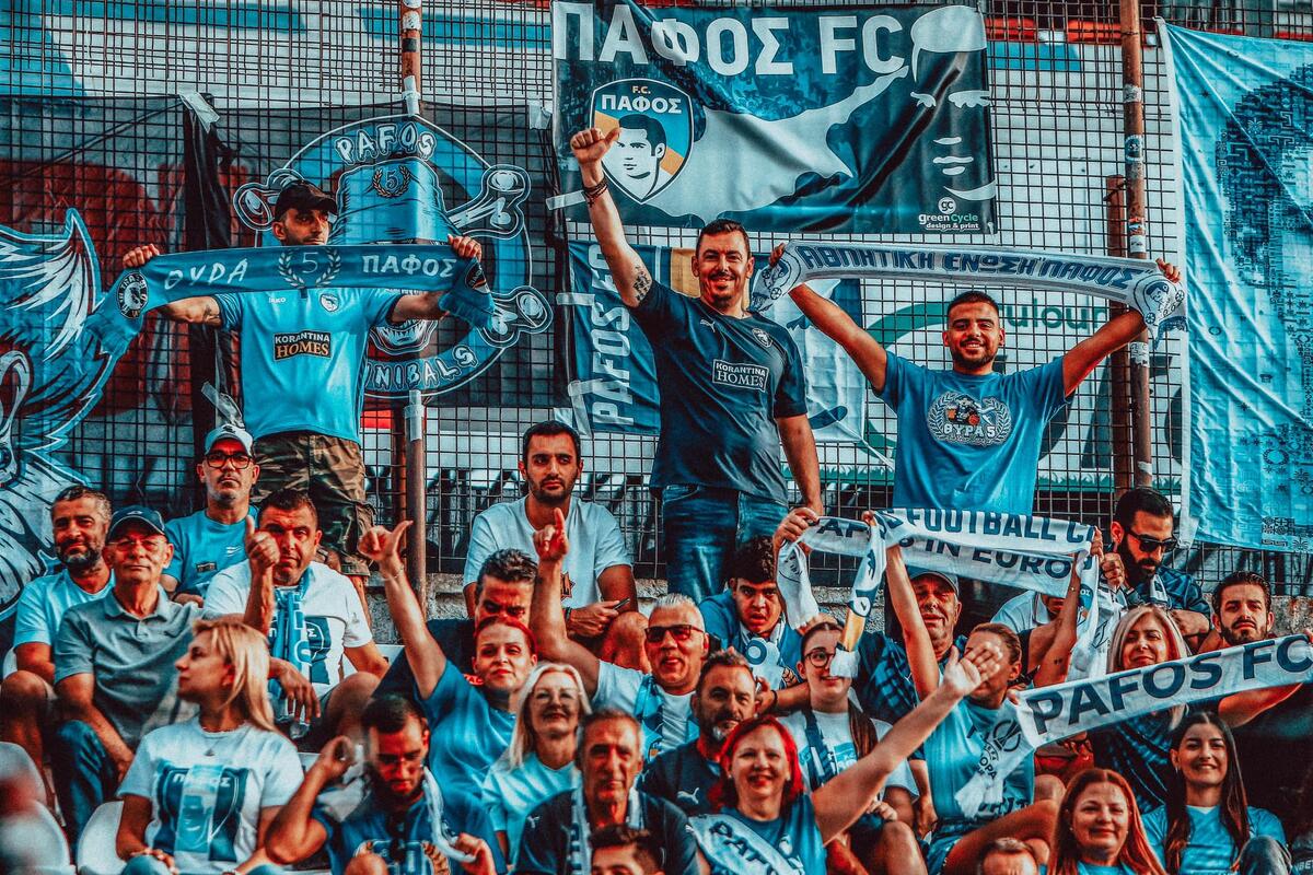 Τόσοι φίλοι της Πάφου FC στο στάδιο Zimbru thumb