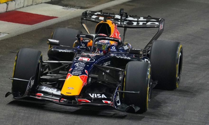 F1: Συνεχίζει με... σπασμένα φρένα ο Φερστάπεν thumb