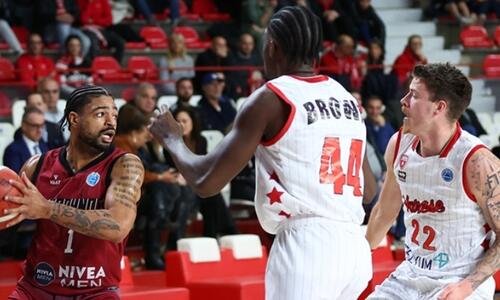 Πάλεψε αλλά ηττήθηκε στην Ιταλία ο Κεραυνός thumb