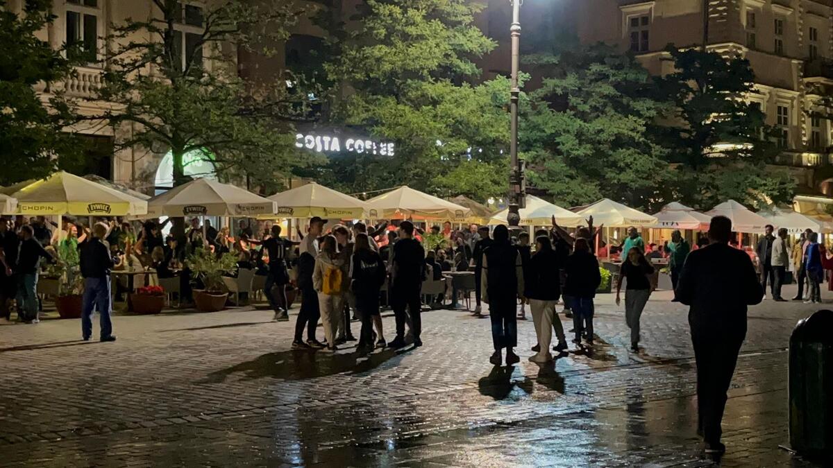 Ενδιαφέρει τους ΑΕΚτζήδες που είναι Πολωνία! thumb