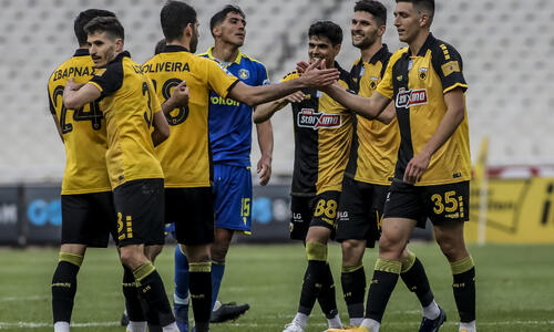Super League: Σημάδια ανάκαμψης για ΑΕΚ  thumb