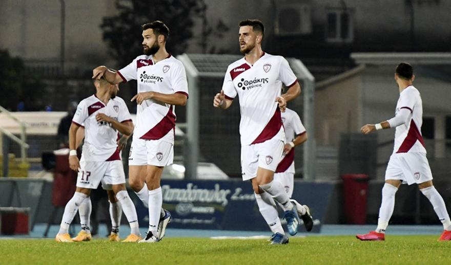 ΠΑΣ Γιάννινα - ΑΕΛ 1-2: Έκανε του... κεφαλιού του ο Πινακάς thumb