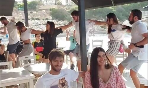 Το γλέντι των κυπελλούχων (video) thumb