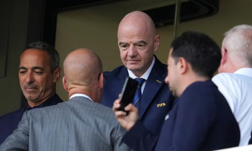 Ινφαντίνο: «Η FIFA στέλνει μήνυμα ενότητας - Δεν μπορούμε να λύσουμε γεωπολιτικά προβλήματα» thumb