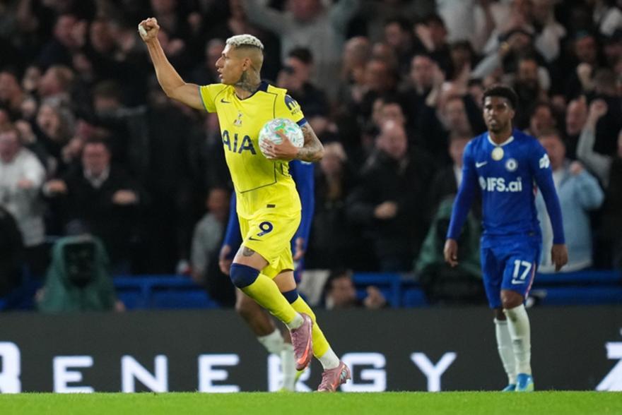 Premier League: Τότεναμ και Γουέστ Χαμ παίζουν το τελευταίο τους χαρτί για παραμονή thumb