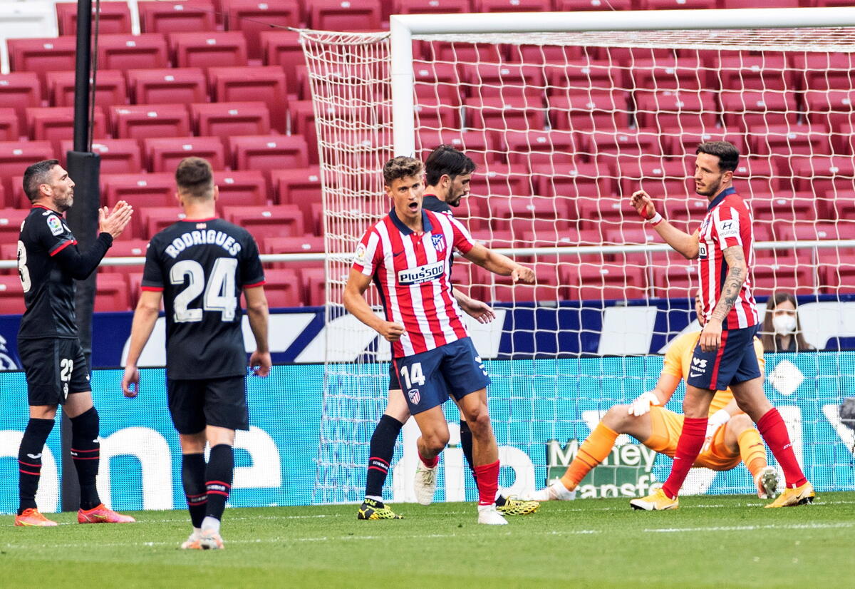La Liga: Διέλυσε την Εϊμπάρ η Ατλέτικο thumb