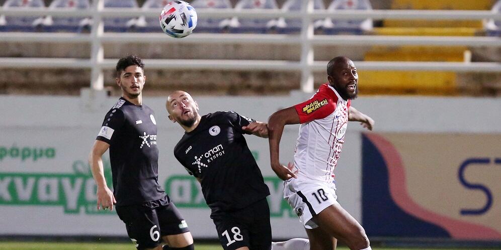 Εθνικός-Σαλαμίνα 1-1: Έγινε Χ-αμός μετά την ανάπαυλα! thumb