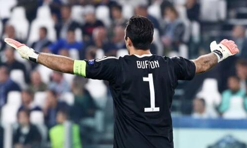 Μπουφόν: Ο μοναδικός με clean sheet στο Champions League σε τέσσερις δεκαετίες! thumb