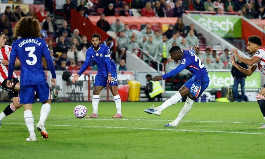 Premier League: Ο Καρβάλιο έσωσε την Μπρέντφορντ στις καθυστερήσεις thumb
