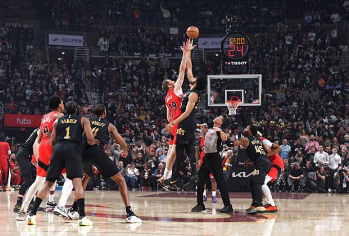 Οι Καβαλίερς πήραν το Game 7 και έφυγαν για τα ημιτελικά thumb