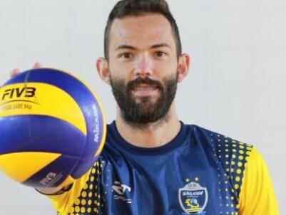 Από την Superliga της Βραζιλίας στην Αναγέννηση thumb