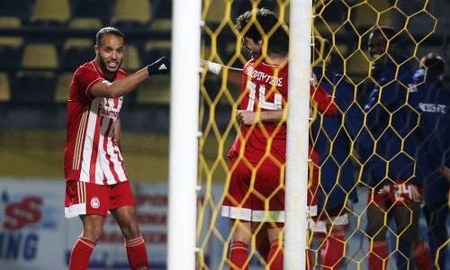 Τι έκανε ο Ελ Αραμπί στον Κουέστα μετά το γκολ; thumb