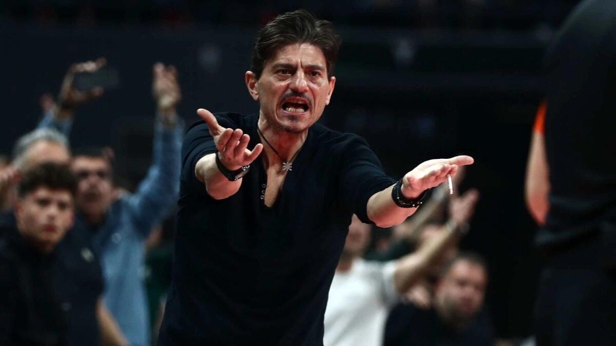 «Το χειρότερο είναι να θέλεις να πεις την αλήθεια αλλά πλέον να μην μπορείς» thumb