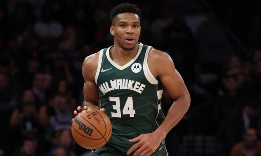 Οι Μπακς πήραν το ντέρμπι με MVP τον Γιάννη thumb