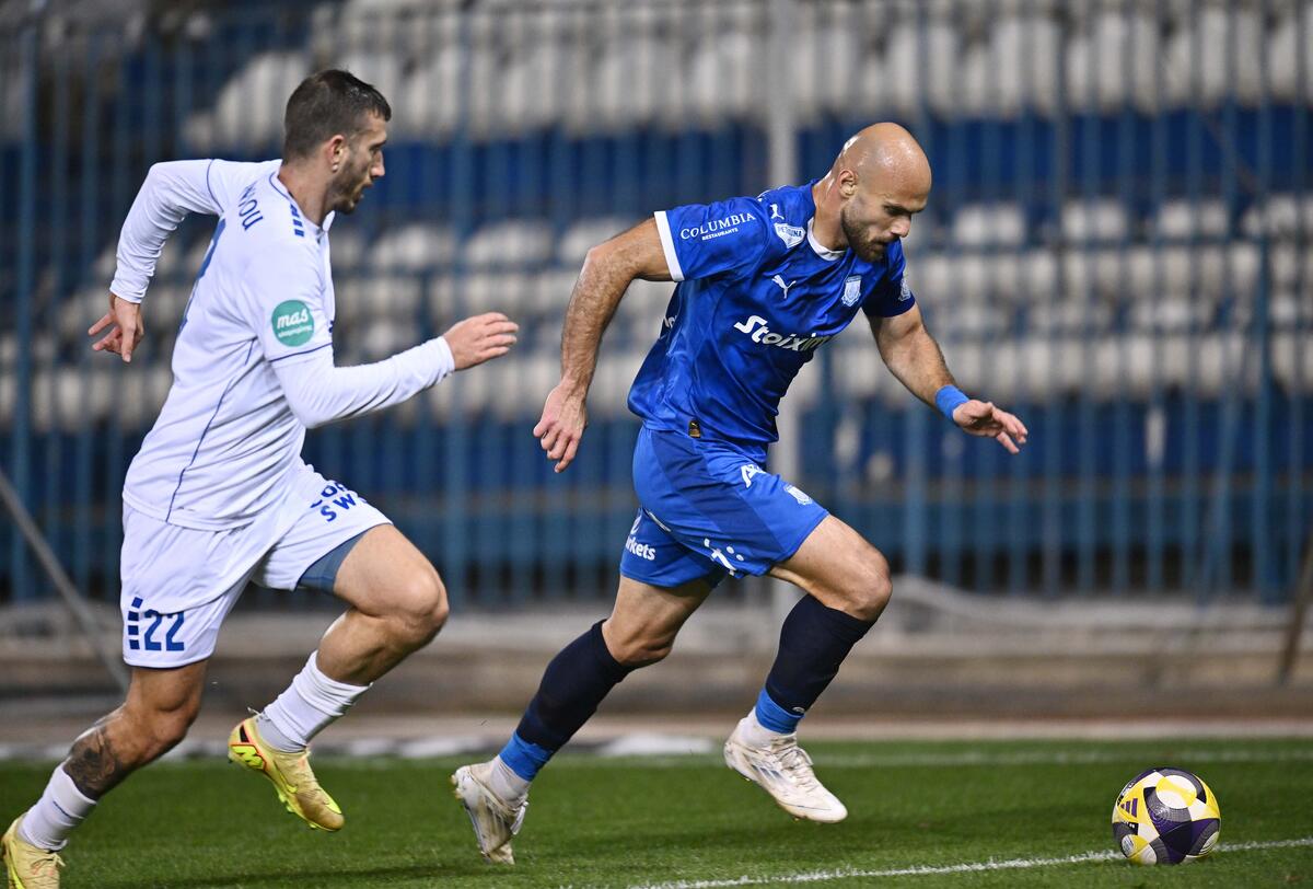 Αναμονή για τους τραυματίες στον Απόλλωνα thumb