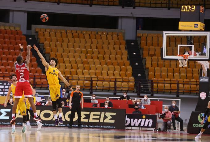 Με buzzer beater ο Ολυμπιακός την Μακάμπι! thumb