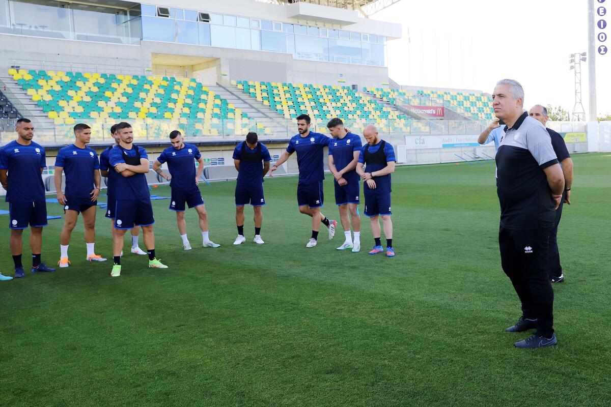 Εθνική Κύπρου: Πήραν μπρος οι «μηχανές» (pics) thumb