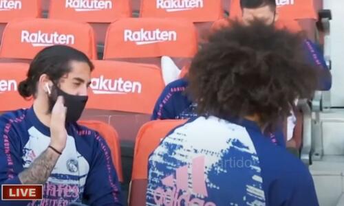 Έξαλλος με τον Ζιντάν ο Ίσκο: «Αν είναι να με βάλει μέσα, με βάζει στο 80’» thumb