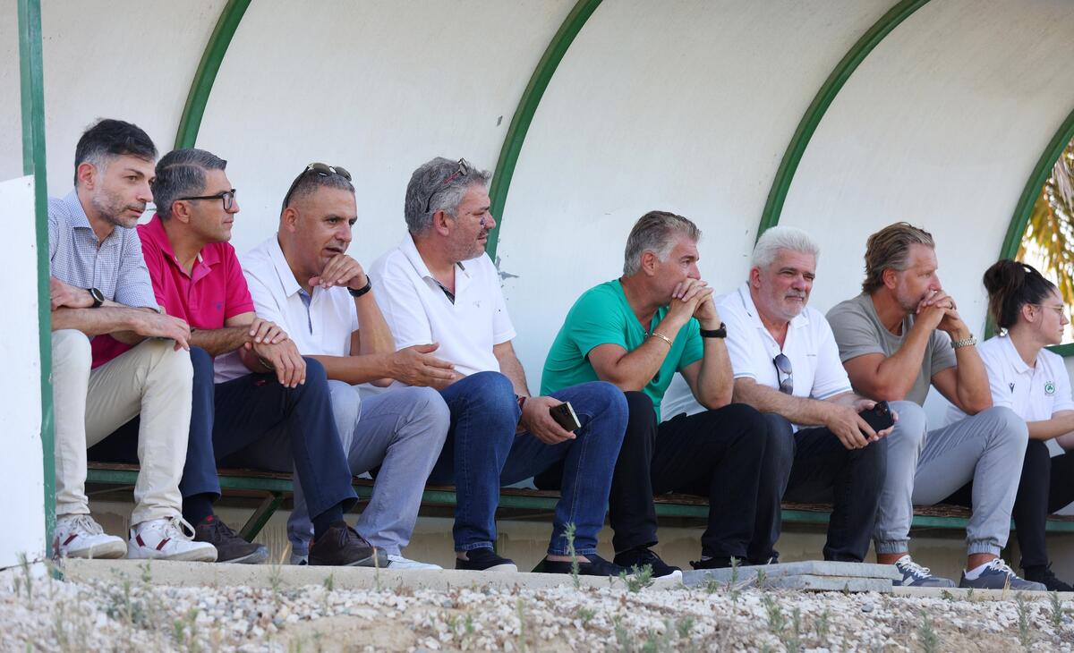 Είδε την τελευταία προπόνηση ο Παπασταύρου (ΦΩΤΟ) thumb