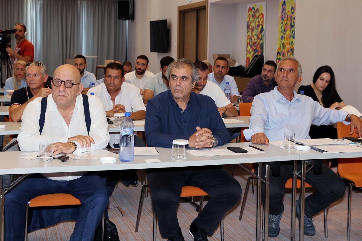 Έρευνα ΚΟΠ: Έσοδα ομάδων, φίλαθλοι, μισθοί παικτών κ.α... thumb