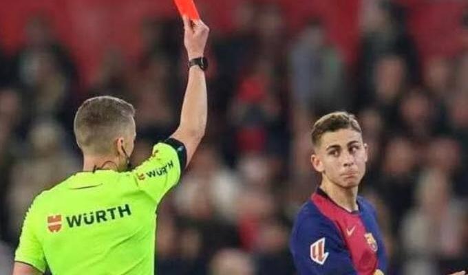 La Liga: Εβδομαδιαίες ανακοινώσεις για αμφιλεγόμενες διαιτητικές αποφάσεις thumb
