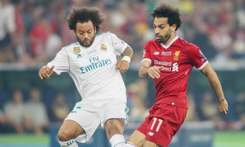 European Super League: Ο κόσμος αντιδρά! Φωτογραφία με πούρα και δολάρια thumb