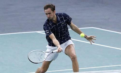 Paris Masters: Μεντβέντεφ και Ζβέρεφ για τον τίτλο thumb