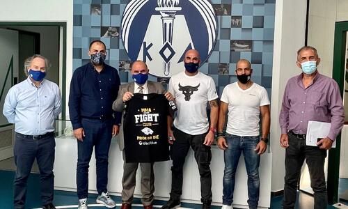 Συναντήθηκαν με τον ΚΟΑ thumb