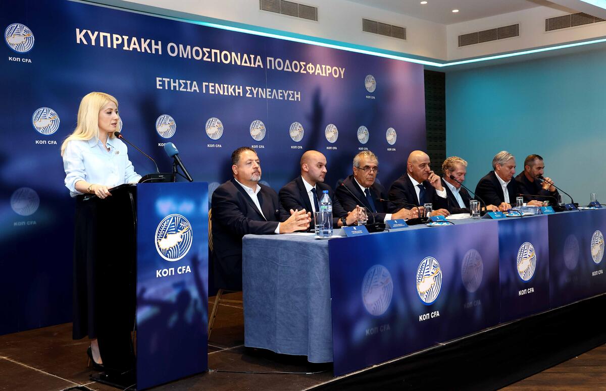 «Ευθύνη όλων μας να υποστηρίξουμε και να αναδείξουμε το κυπριακό ποδόσφαιρο» thumb